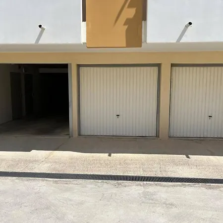 Face Pierre La 2br203 * Saint-Pierre-la-Mer (Aude)